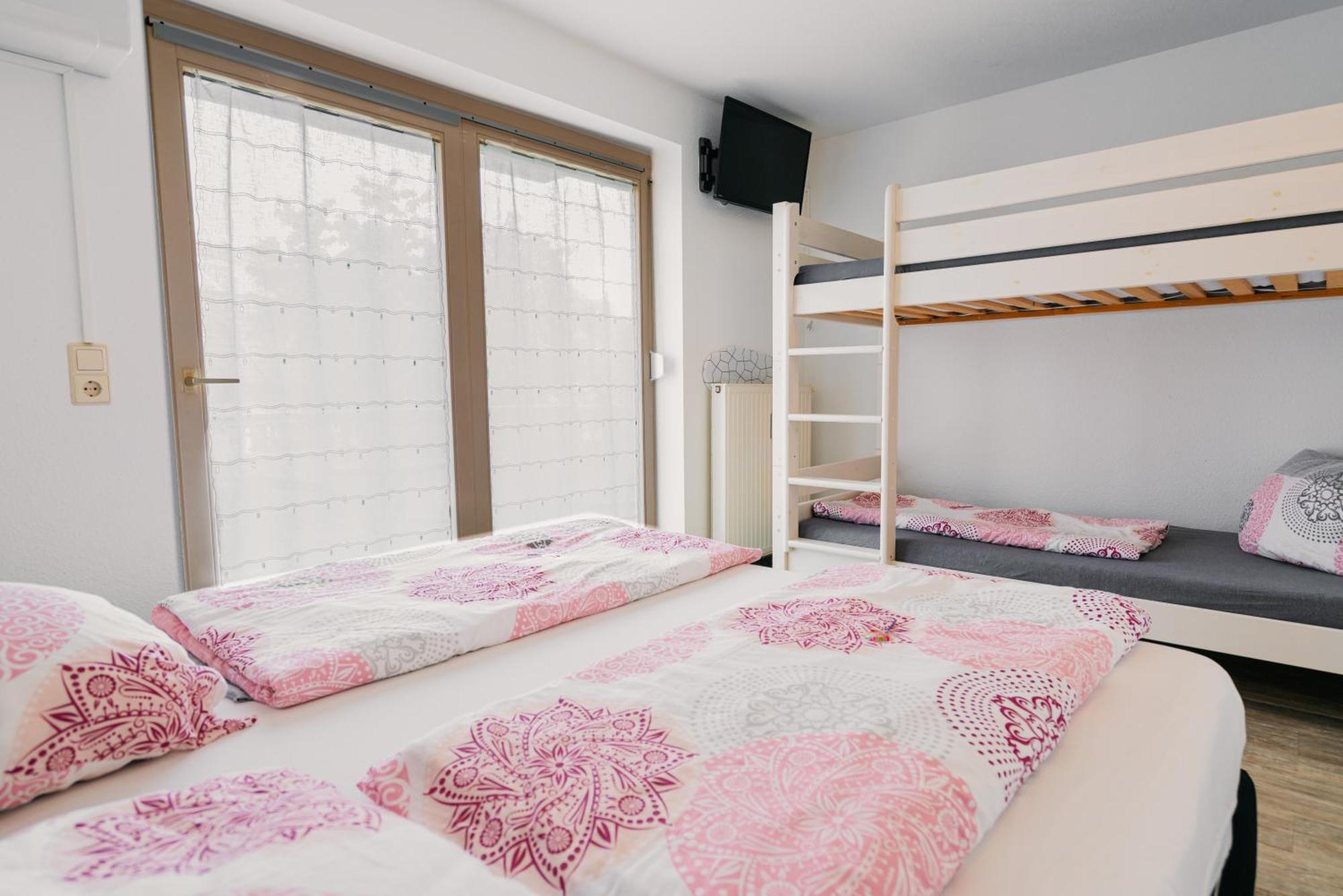 רוסט Apartment Enjoy מראה חיצוני תמונה